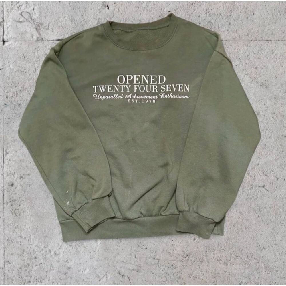 2000s retro style oversized green crewneck